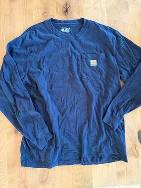 Carhartt Men's Loose Fit Heavyweight Long-Sleeve Pocket T-Shirt Black